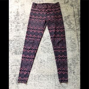 Onzie yoga skull leggings size S/M